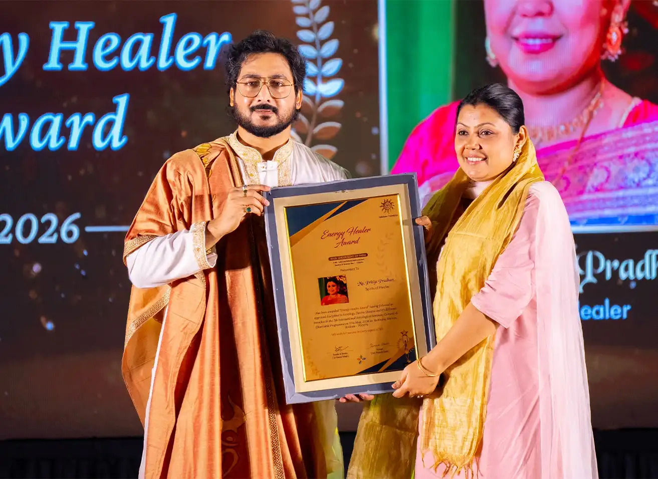 Students receiving Nabatara certification at Nabatara Foundation with Gaurav Tribedi